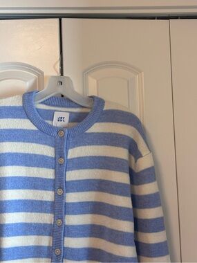 Trendy Striped Cardigan